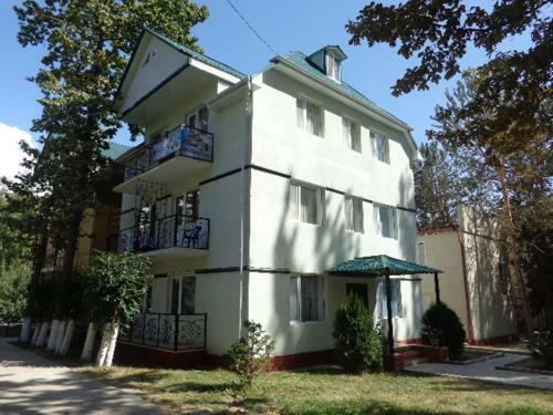 Hostal Guest House At Do Altyn - Kum