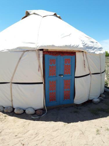 Yurt Camp Sonun