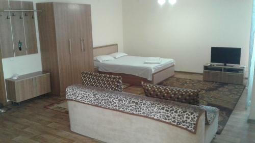 Apartment On Orozbekov
