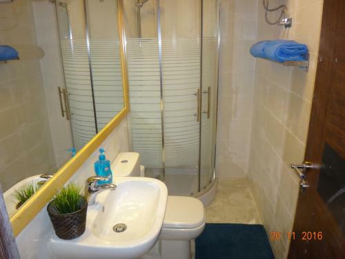 Royal Luxury Apartments & Studios 2