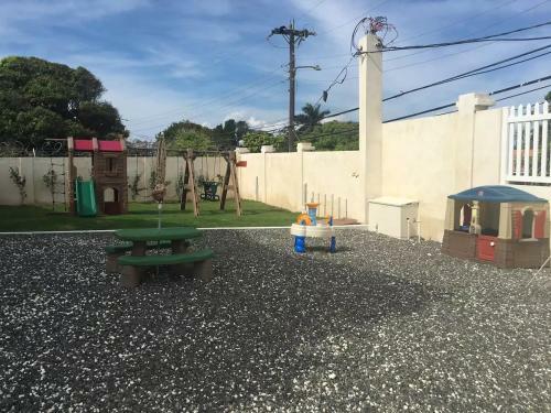 Luxury 2br Home Facing Beach W/pool Montego Bay #4