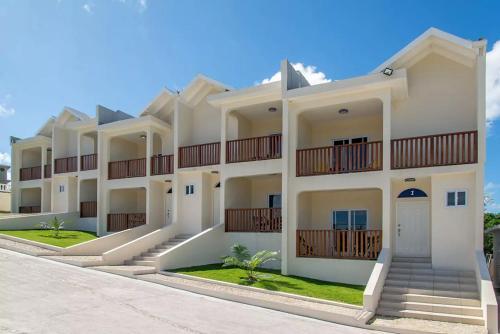 Luxury 2br Home Facing Beach W/pool Montego Bay #4