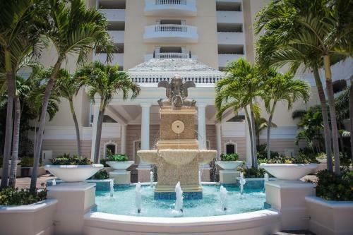 Apartamentos Palmyra Luxury Beach Condos