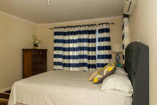 Apartamento Modern Decor Over Looking City 24/7 Security