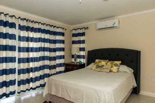 Apartamento Modern Decor Over Looking City 24/7 Security