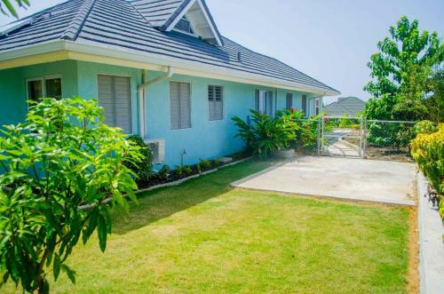 Villa Hidden Treasures @ Coolshade