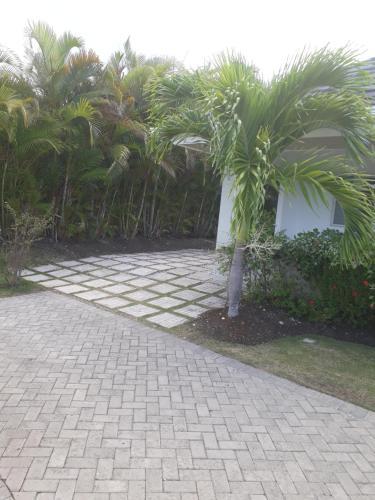 Nature's Choice Home Richmond Palms, Jamaica
