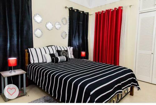 Sea Breeze Villa @ Coolshade