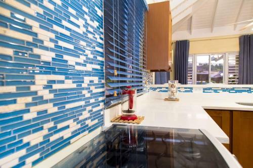 Sea Breeze Villa @ Coolshade