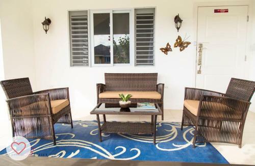 Sea Breeze Villa @ Coolshade