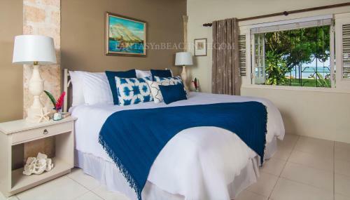 Fantasy & Beachnut Villas