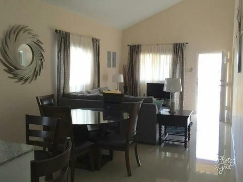 Caymanas Estate Beautiful Three Bedroom House