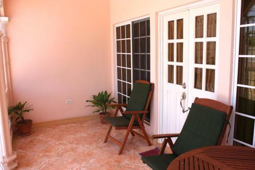 Villa Rayann's Place