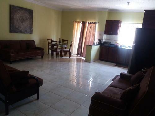 Apartamento Kingston 10 Central Rest Spot