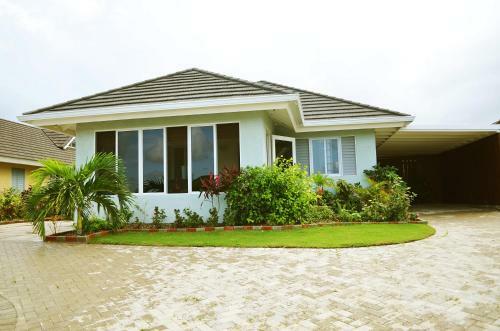 Villa Ocho Rios Under The Coolshade III