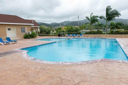 Pool Beach Gym 24/7 Security