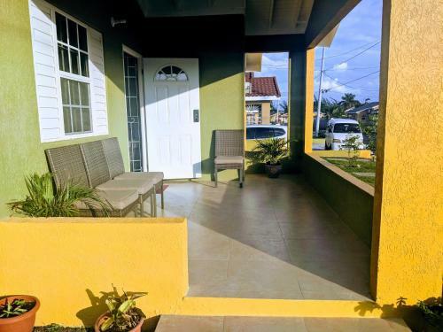 Hostal Zade's Vacation Home