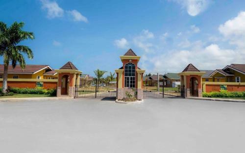 Hostal Zade's Vacation Home