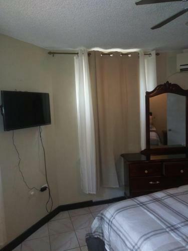 Rosi Ocean Sand Hotel Apt (@sandcastles)