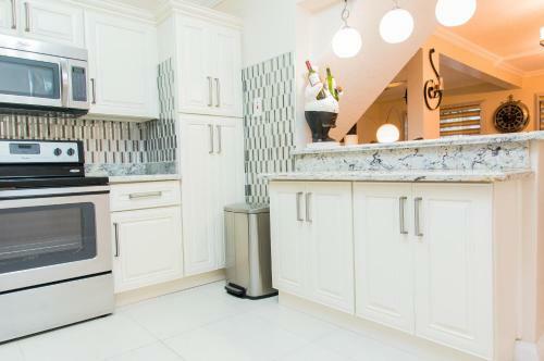 Apartamento Reclaiming My Time @ Comlin Bank