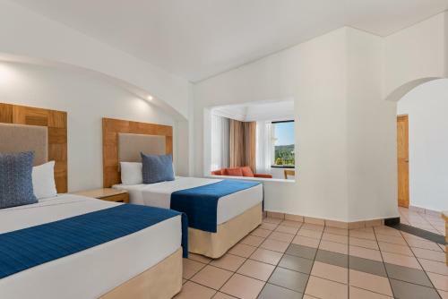 Hotel Park Royal Beach Huatulco - All Inclusive
