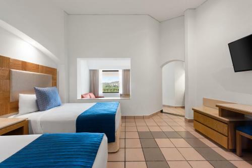 Hotel Park Royal Beach Huatulco - All Inclusive