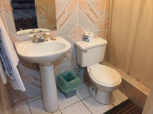 Sunset Inn Apartment Hotel