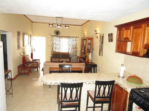 The Residence Portmore Apartment 1