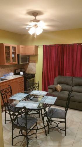 Caribbean Estate One Bedroom
