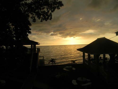 Hotel Bluefields Bay Resort