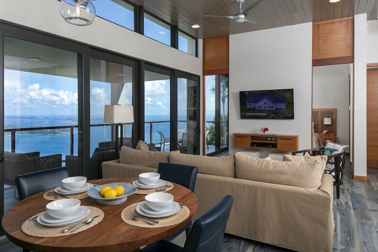 Hostal Calichi At Picture Point
