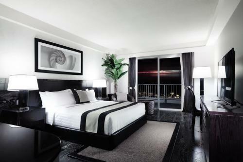 Kensington Hotel Saipan - All Inclusive