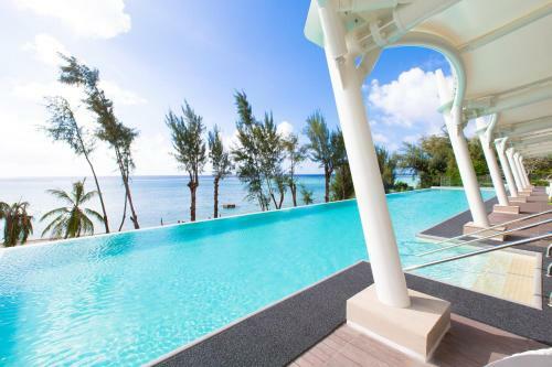 Kensington Hotel Saipan - All Inclusive