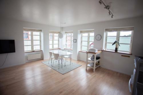 Central Apartment In T�rshavn