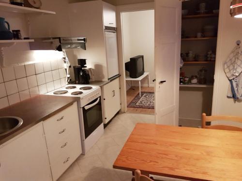 Hostal Budget Guesthouse Borgustova