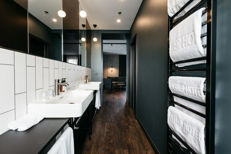 Exeter Hotel By Keahotels