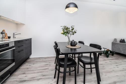 Greenkey Apartment - F8