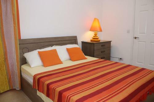 Cosy And Modern Apartment - 3 Bedroom With Pool