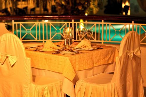 Hotel Casuarina Resort And Spa