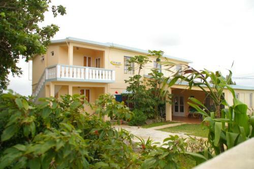 Hostal R�ve Des �les Guesthouse