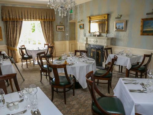 Crover House Hotel & Golf Club