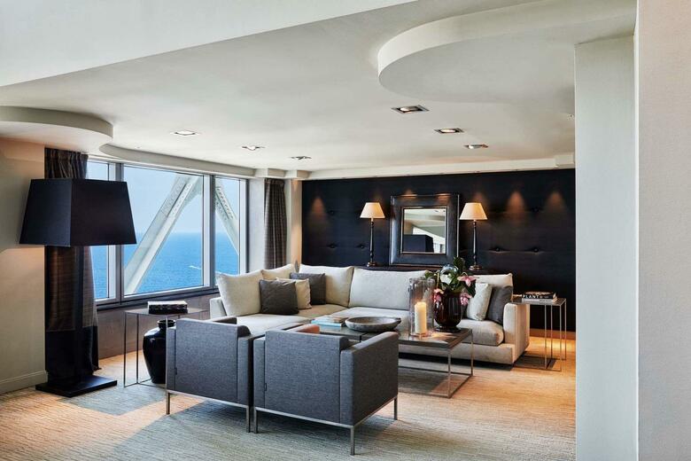 Hotel Arts