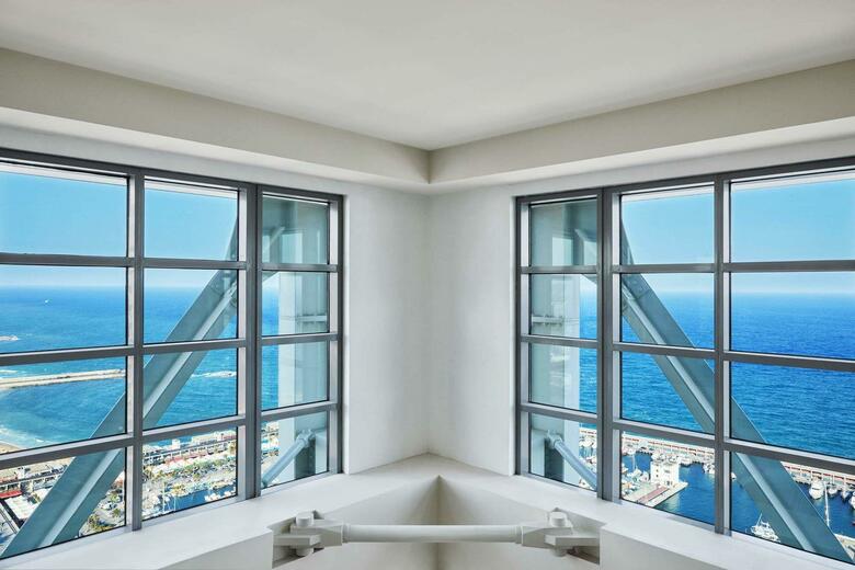 Hotel Arts