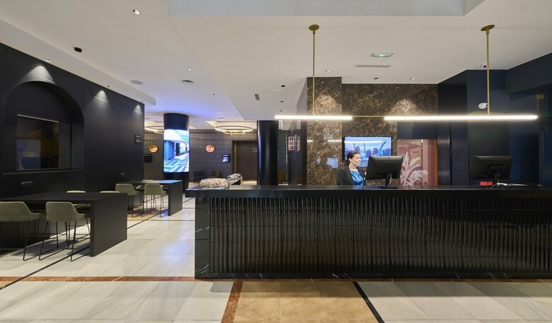 Hotel Catalonia Plaza Catalu�a