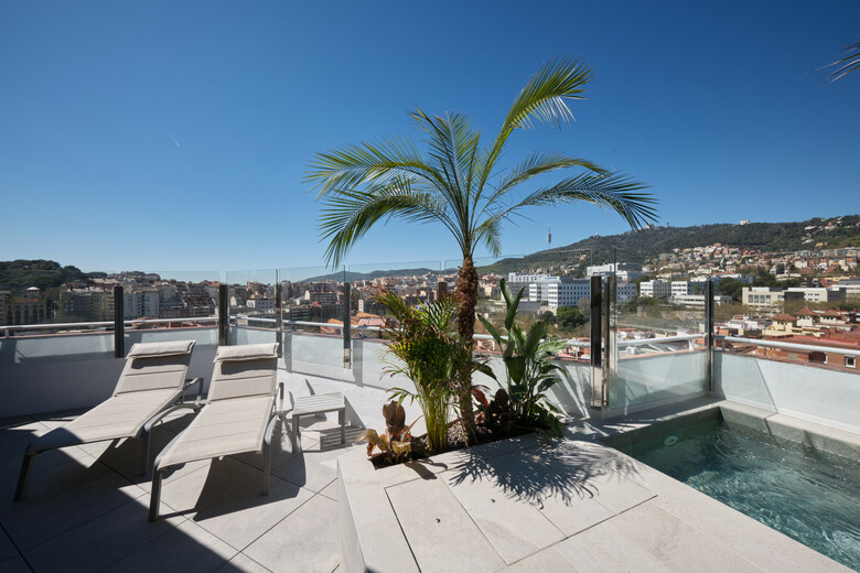 Hotel Catalonia Park G�ell