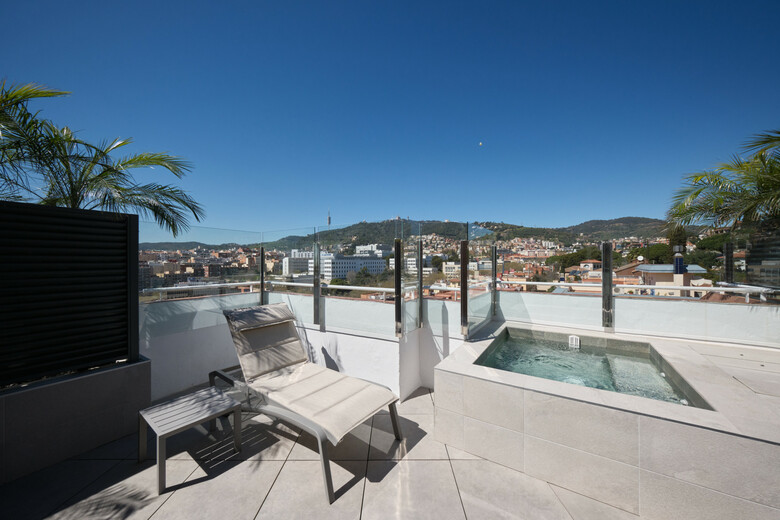 Hotel Catalonia Park G�ell