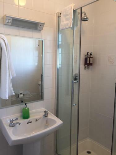 Hostal Tigh Fitz Bed & Breakfast
