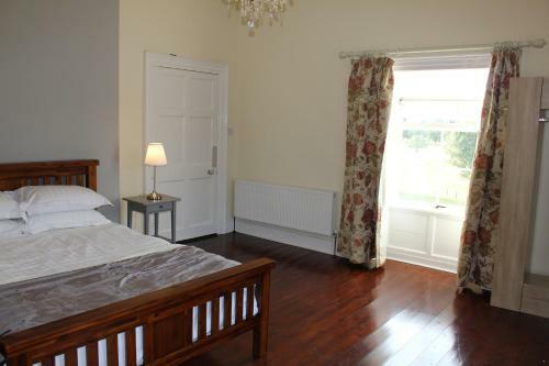 Bed & Breakfast Woodville House