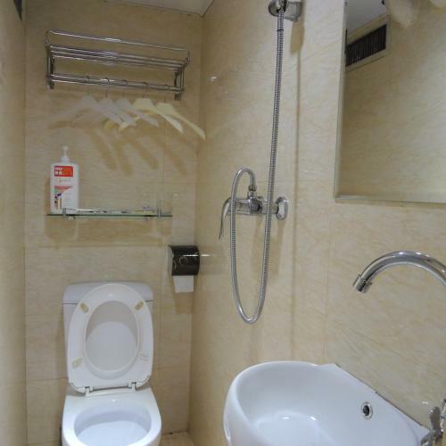 Hostal Hotel Guan Zhou