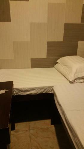 Hostal Easy Inn (master Inn)